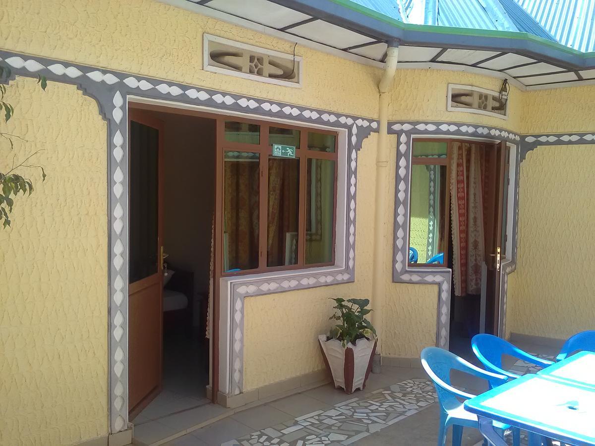 Gloria Motel Cyangugu Exterior foto