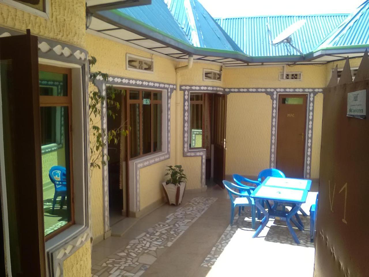 Gloria Motel Cyangugu Exterior foto