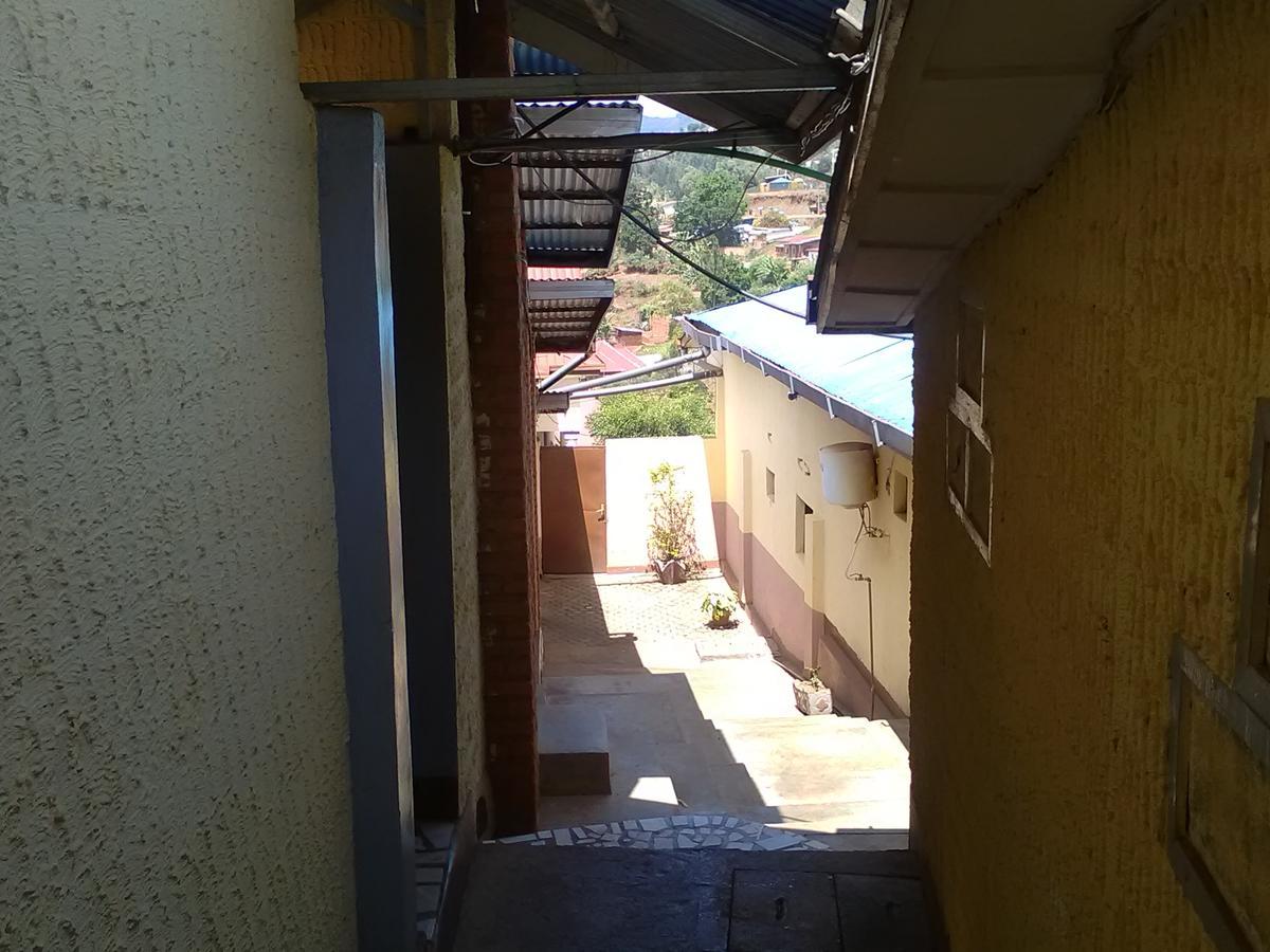 Gloria Motel Cyangugu Exterior foto